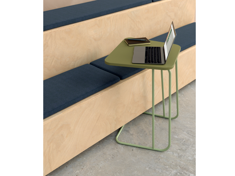 August Laptop Table With Tubular Frame 2