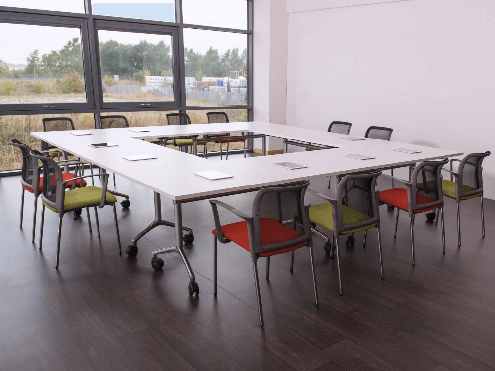 Inara Round And Rectangular Shaped Foldable Meeting Table Main Img