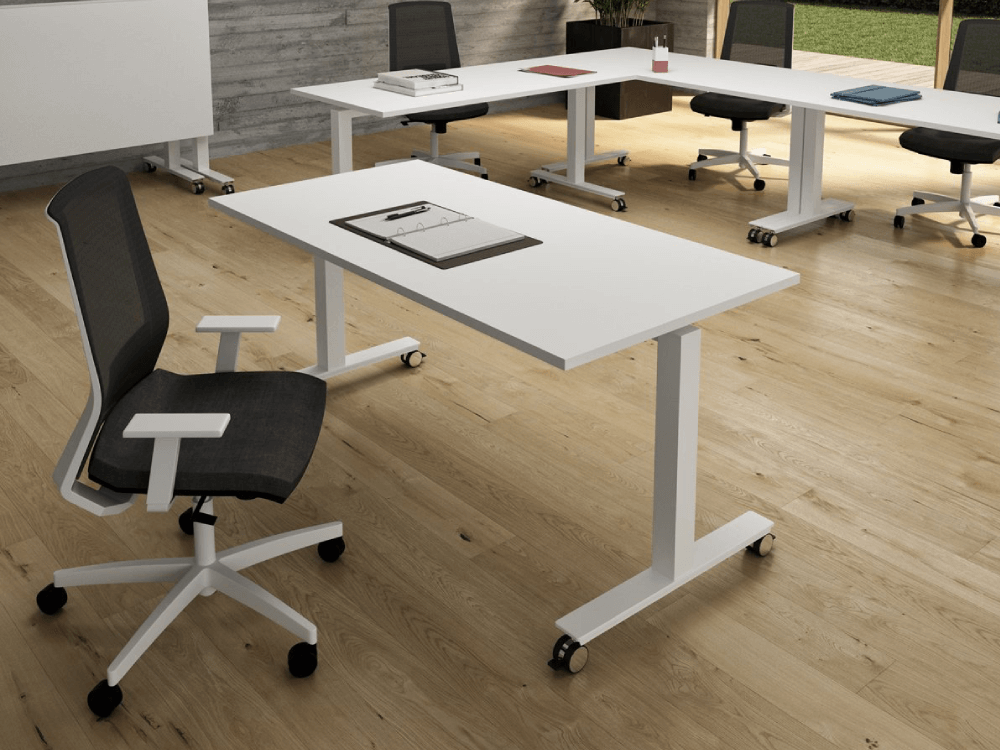 Vigente 5 – Rectangular And U Shaped Foldable Meeting Table 01 Img